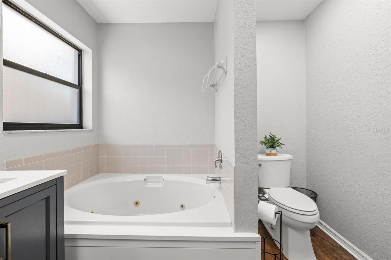 Image 18 of 38 For 5969 107th Terrace N