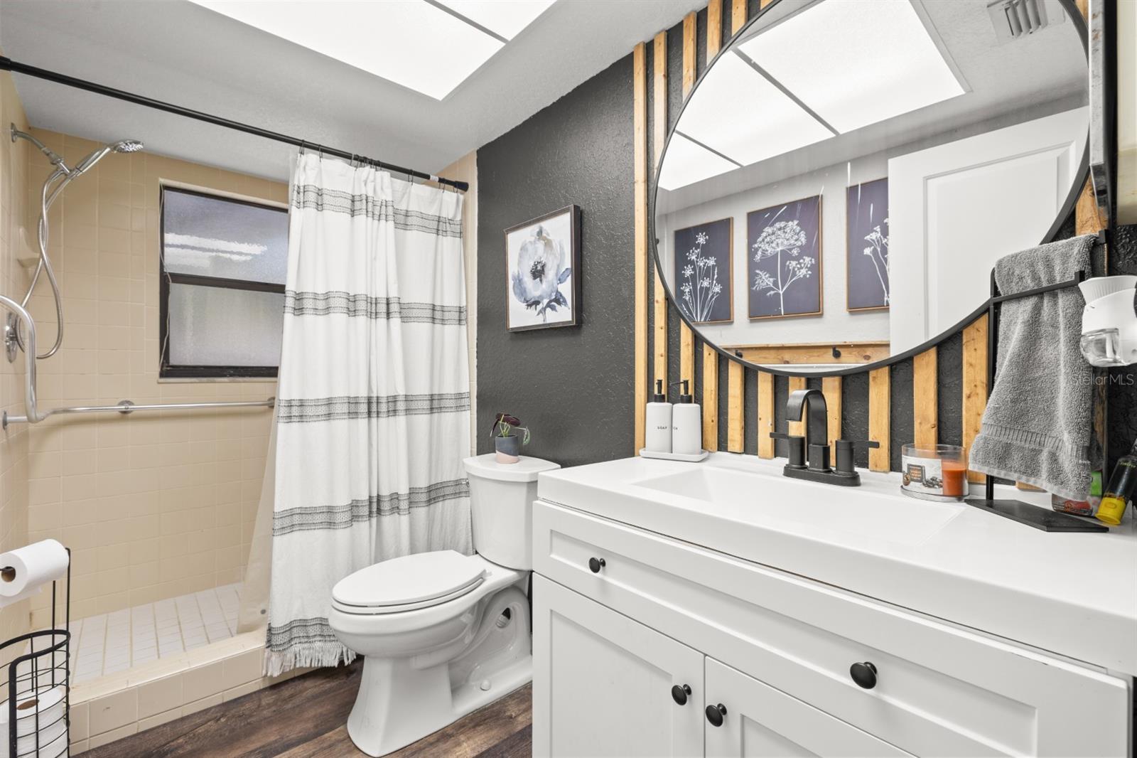 Image 20 of 38 For 5969 107th Terrace N