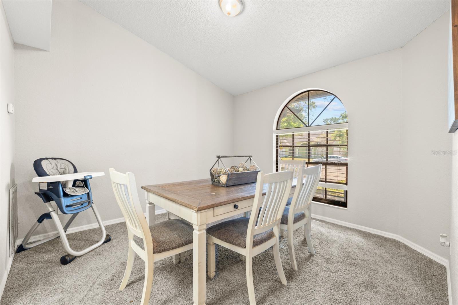 Image 4 of 38 For 5969 107th Terrace N