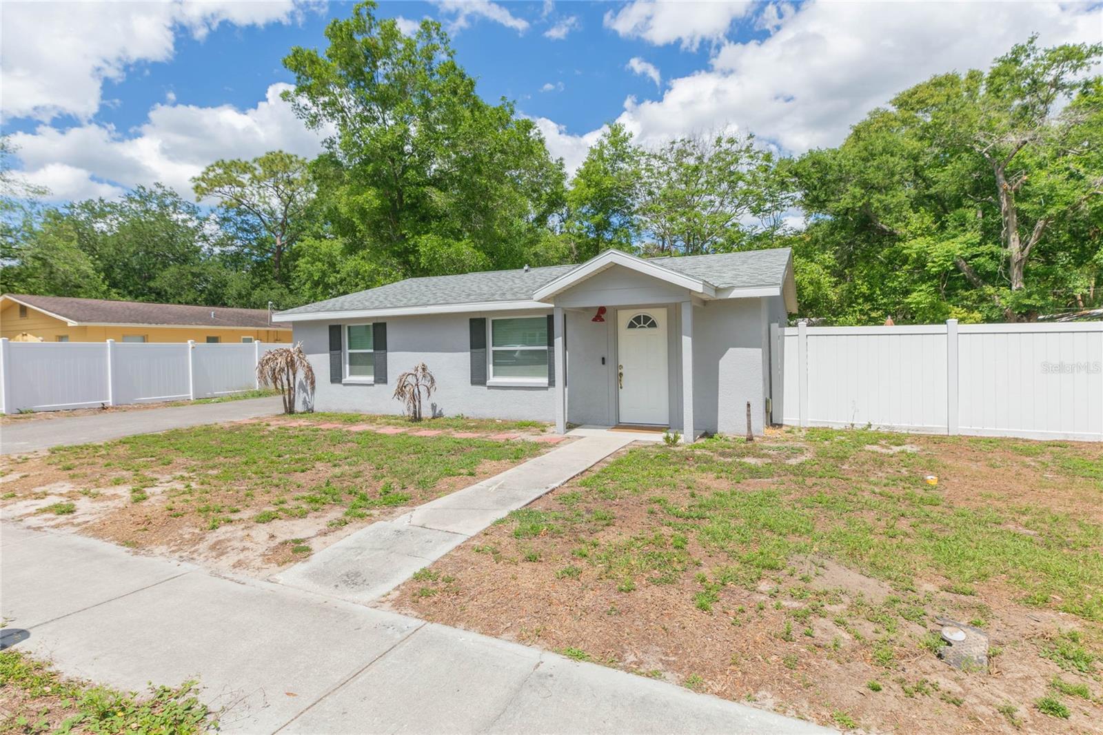 Image 2 of 31 For 39147 6th Avenue