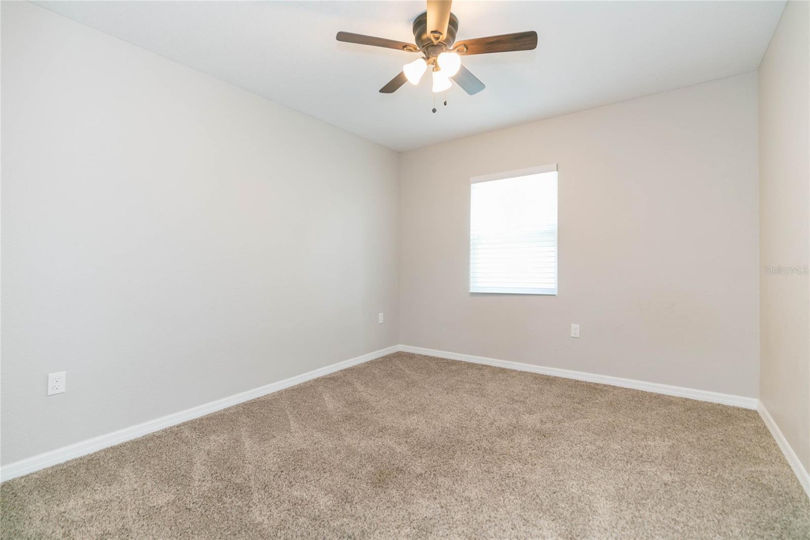 Image 20 of 31 For 39147 6th Avenue