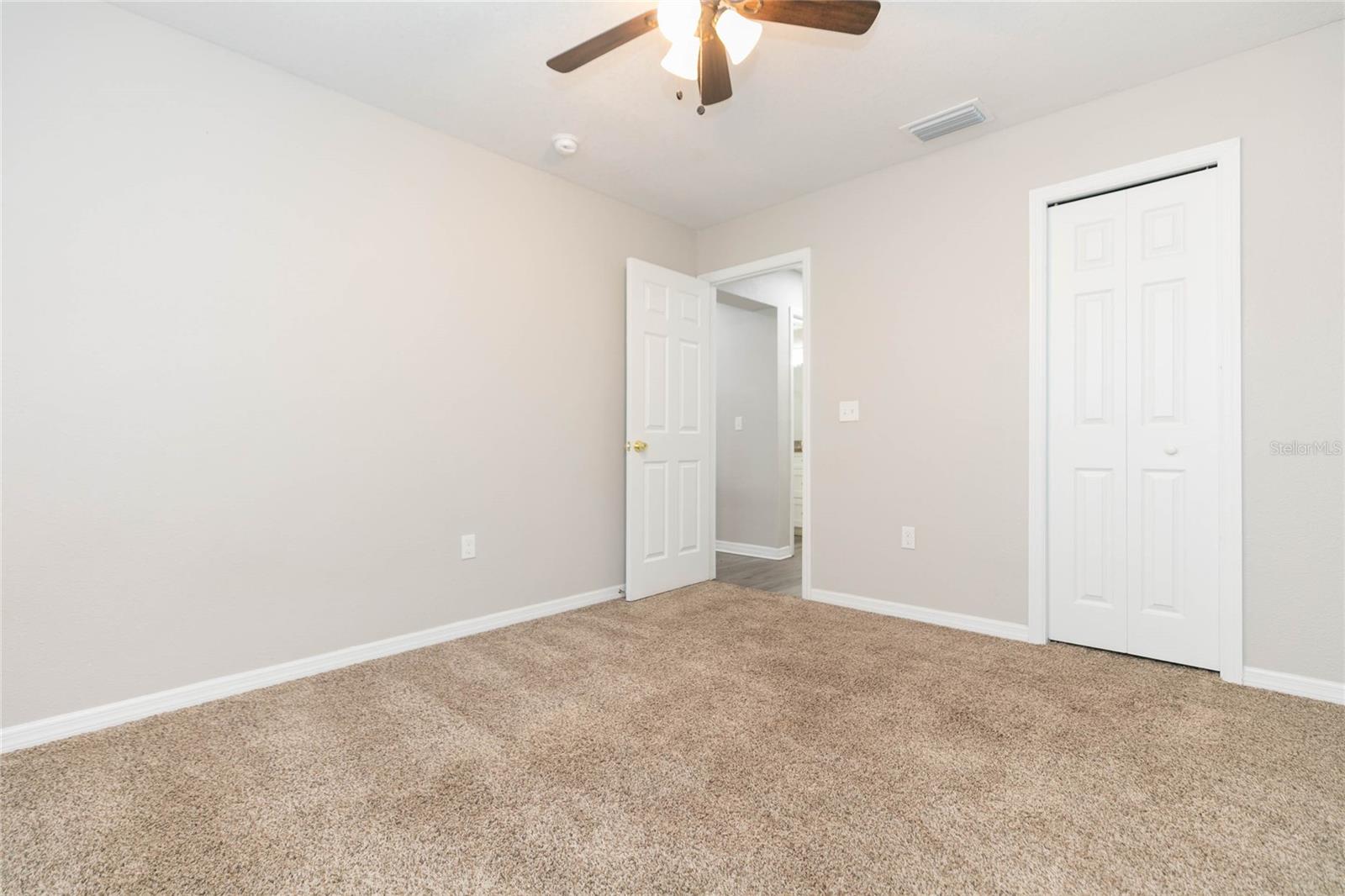 Image 21 of 31 For 39147 6th Avenue