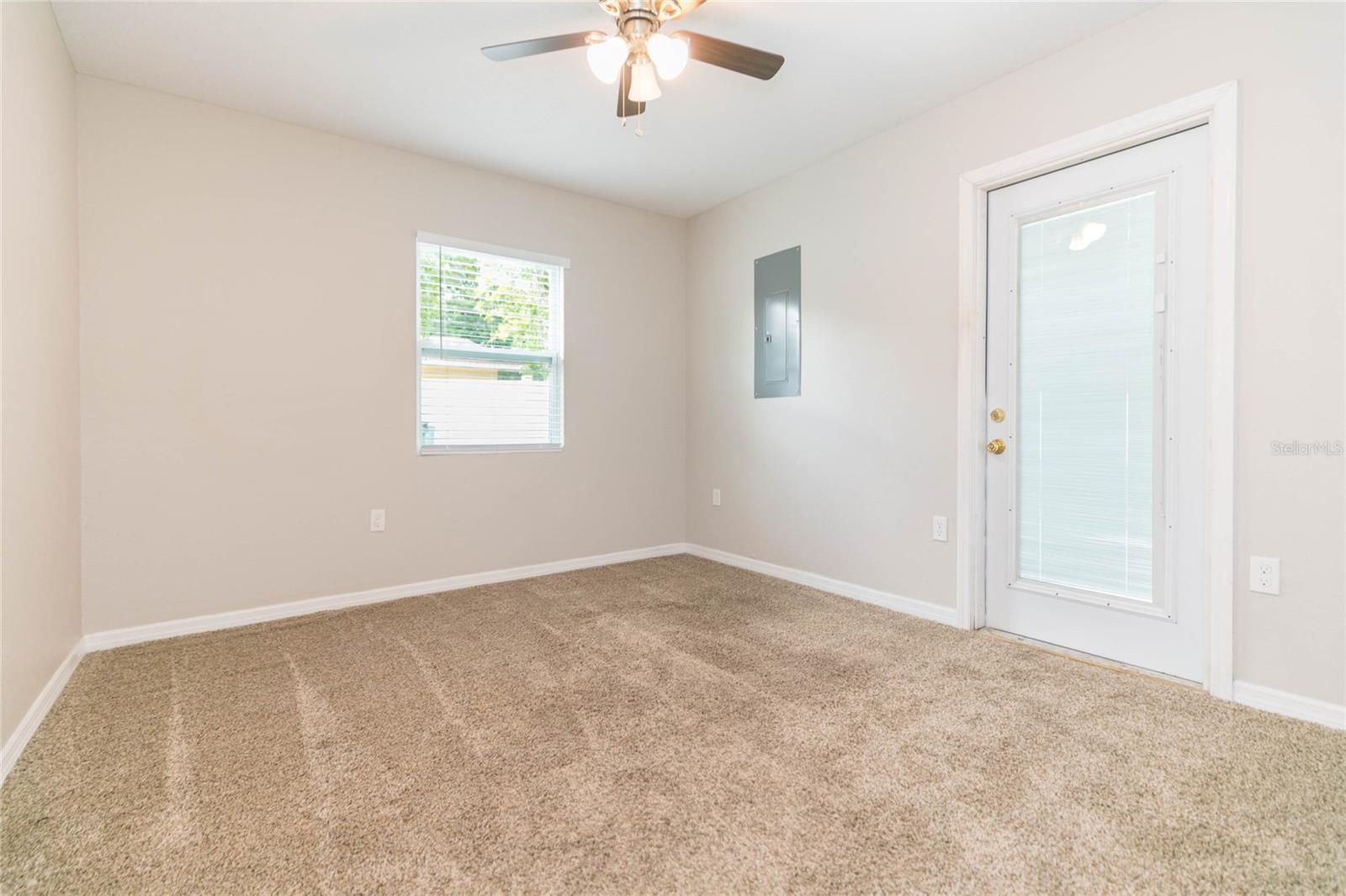 Image 22 of 31 For 39147 6th Avenue