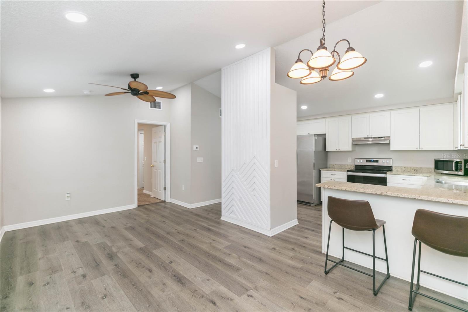 Image 5 of 31 For 39147 6th Avenue