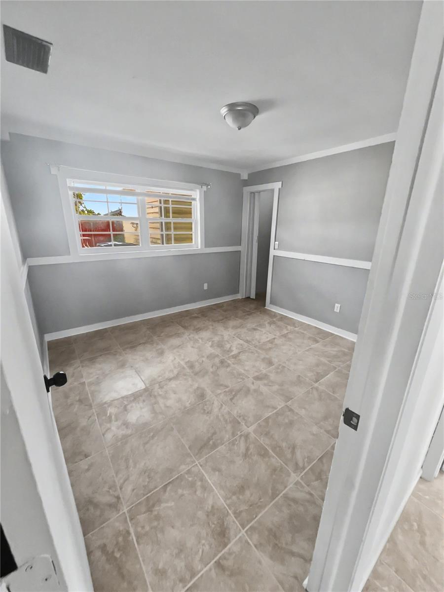 Image 9 of 13 For 7658 Laurel Valley Road