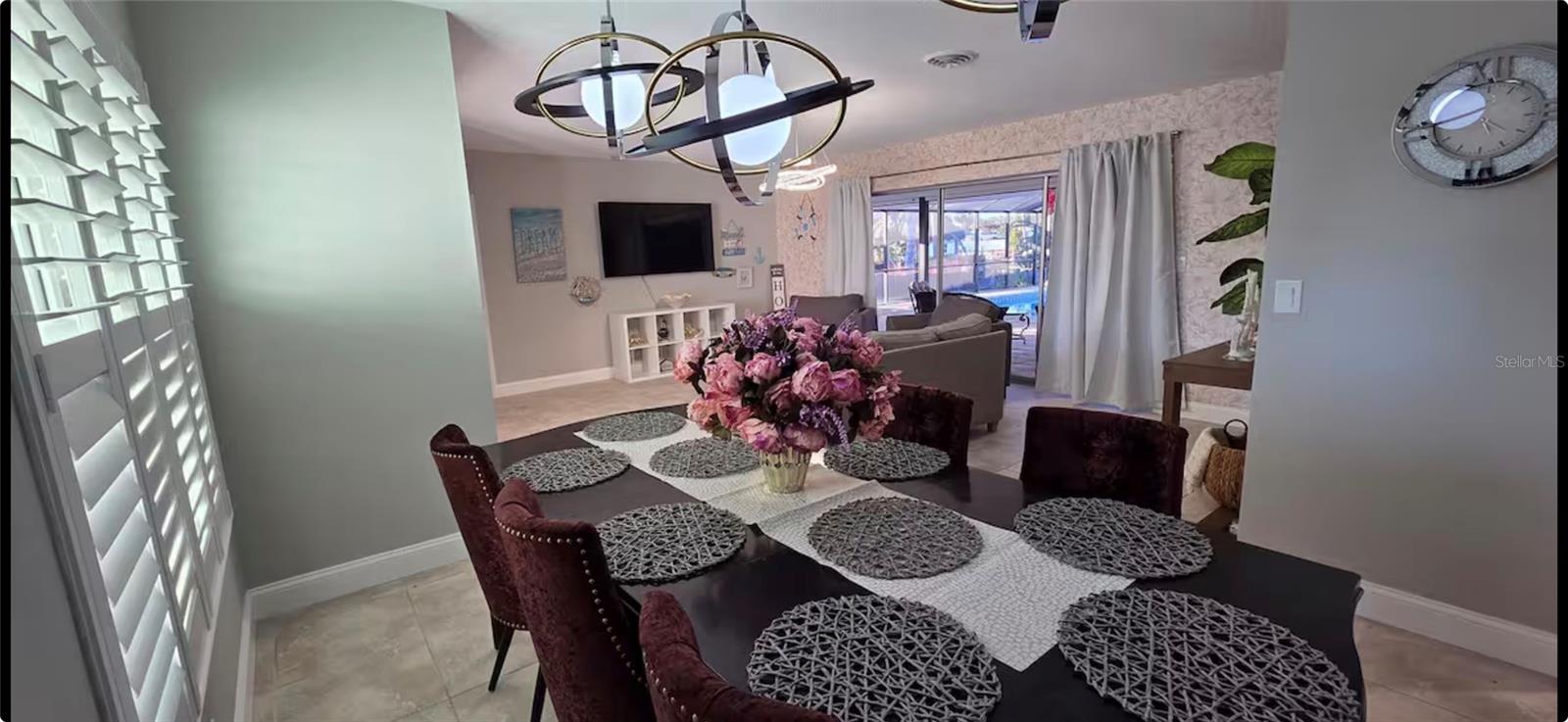 Image 10 of 29 For 212 Bahia Vista Drive