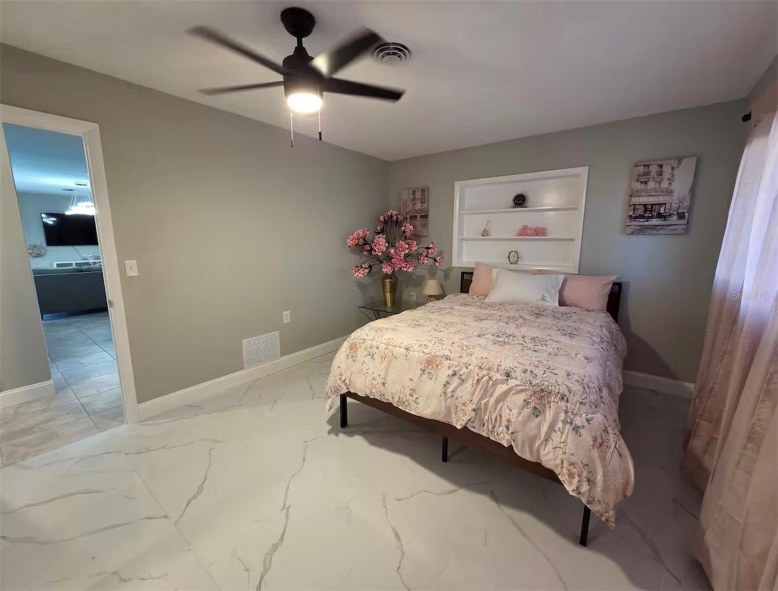 Image 18 of 29 For 212 Bahia Vista Drive