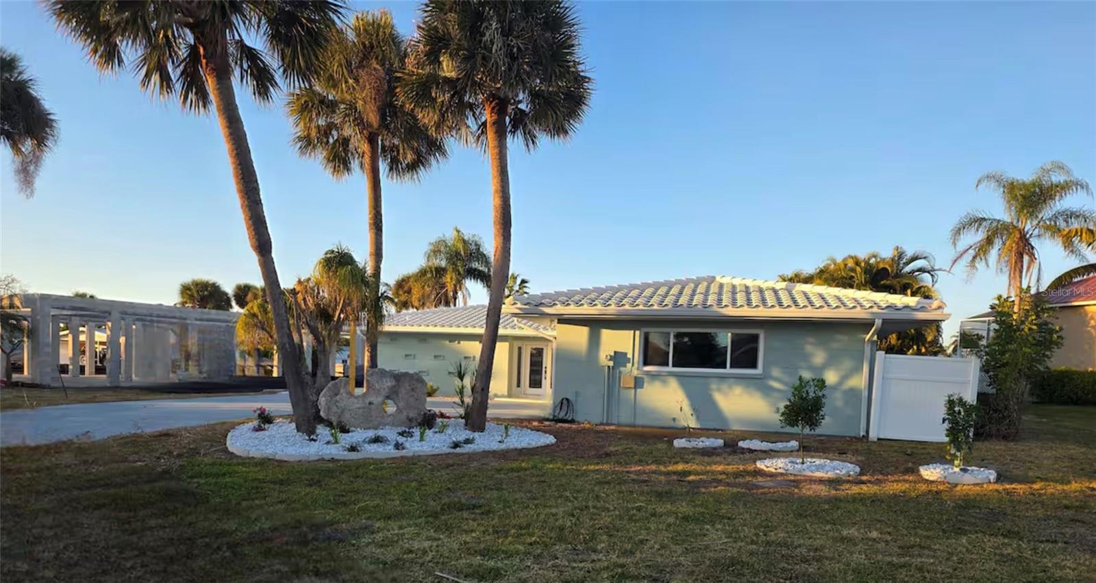 Image 2 of 29 For 212 Bahia Vista Drive