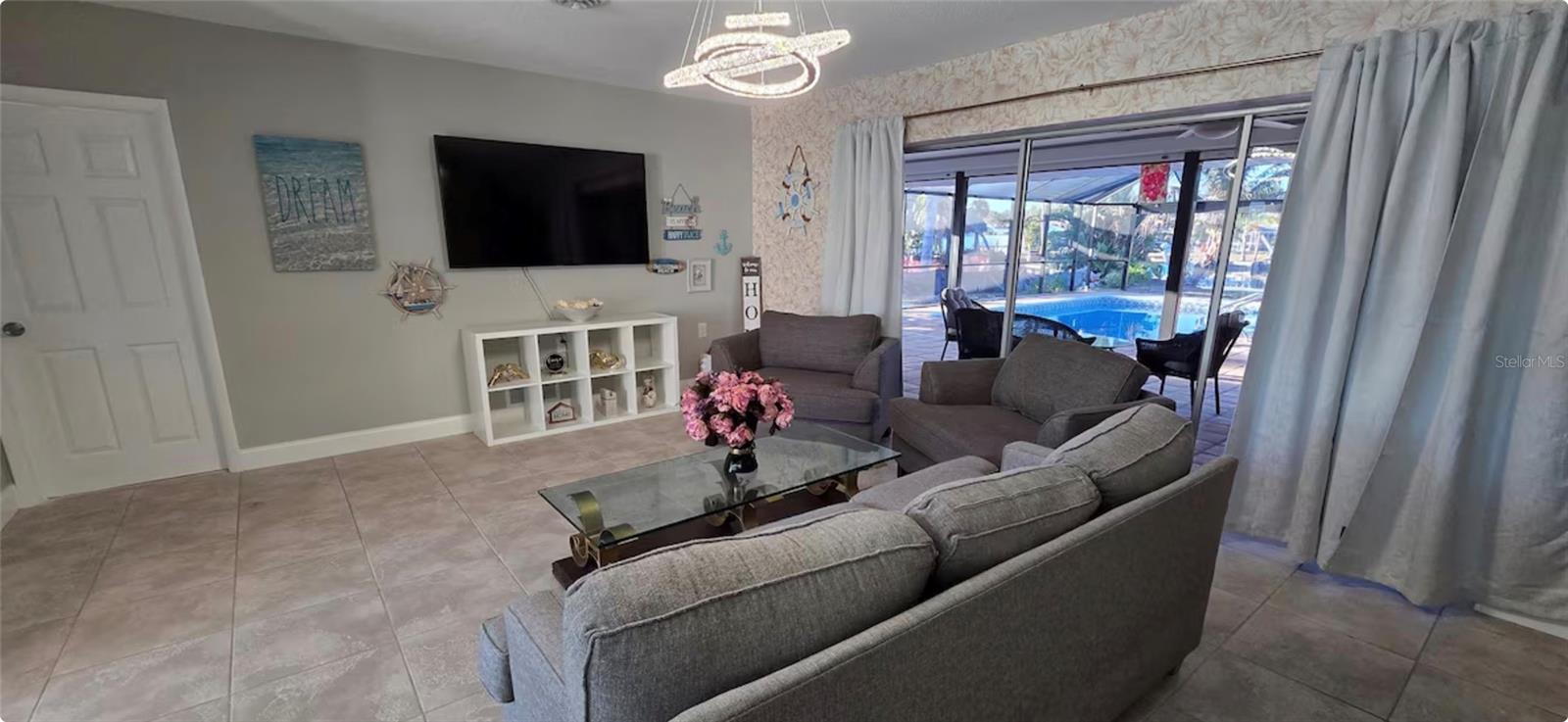 Image 3 of 29 For 212 Bahia Vista Drive