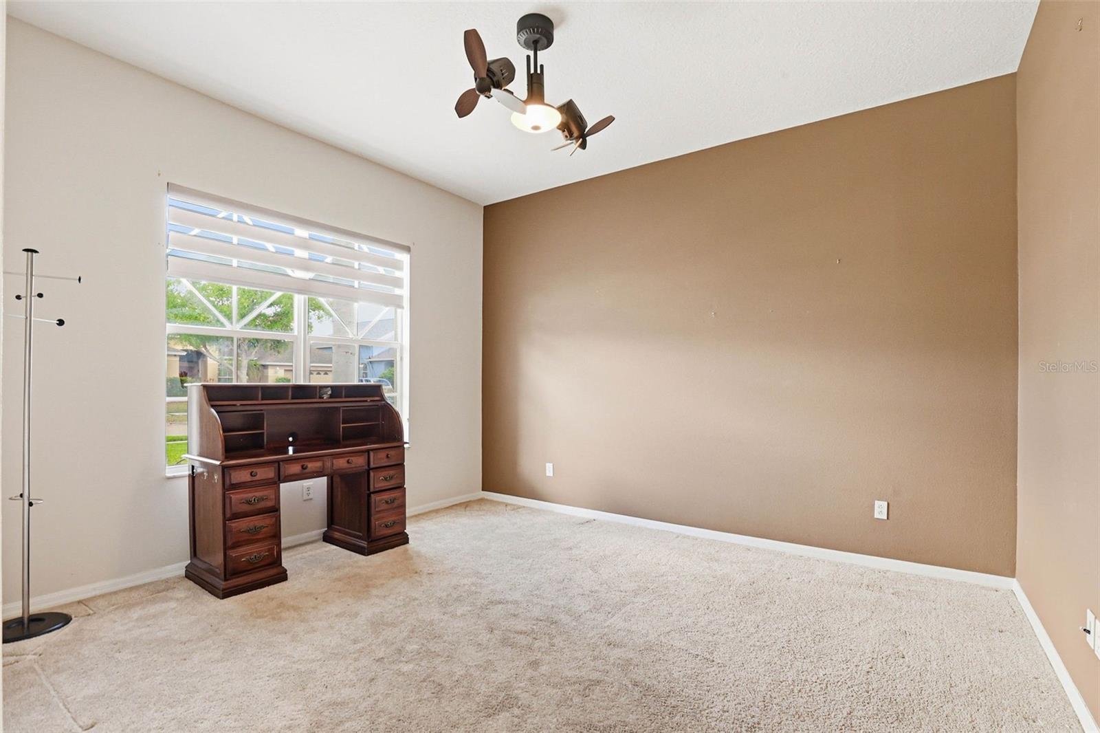 Listing photo id 12 for 13706 Artesa Bell Drive