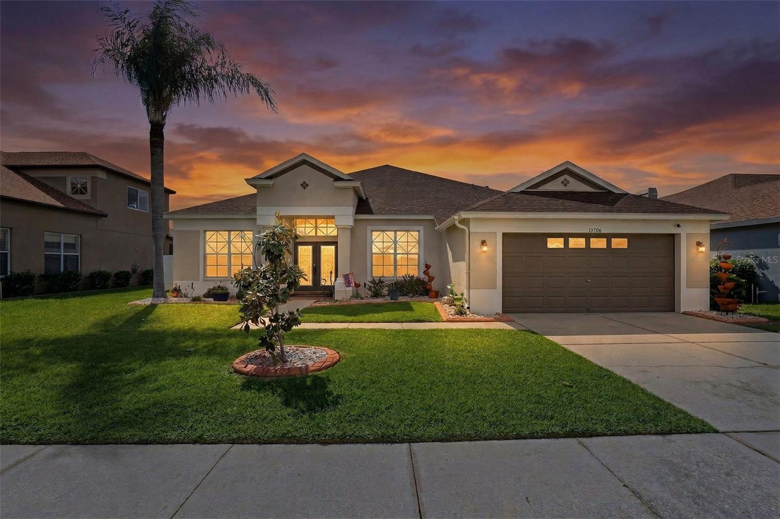 Listing photo id 0 for 13706 Artesa Bell Drive