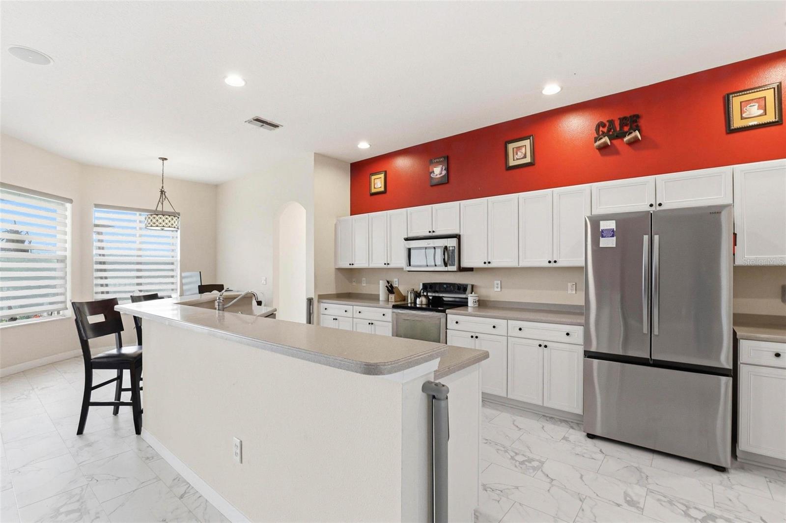 Listing photo id 25 for 13706 Artesa Bell Drive