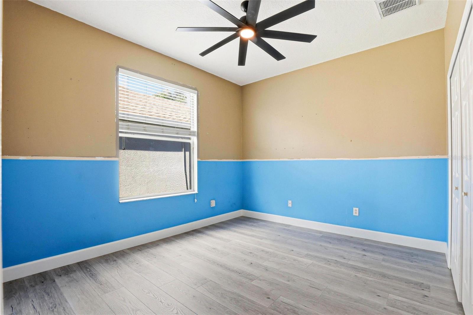 Listing photo id 38 for 13706 Artesa Bell Drive