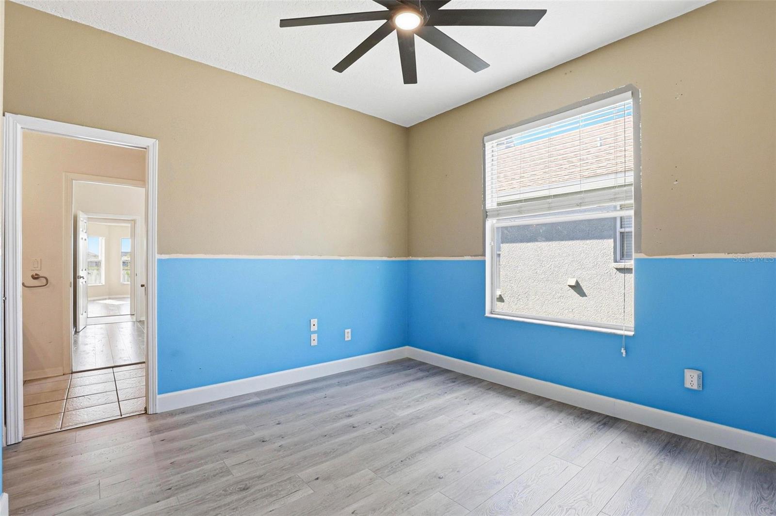 Listing photo id 40 for 13706 Artesa Bell Drive