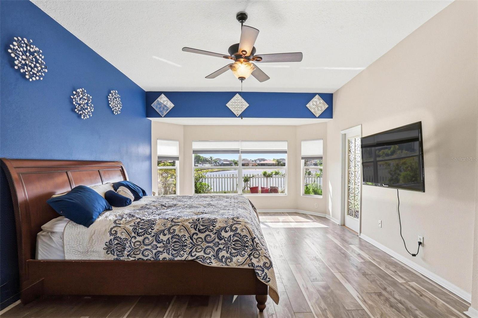 Listing photo id 43 for 13706 Artesa Bell Drive