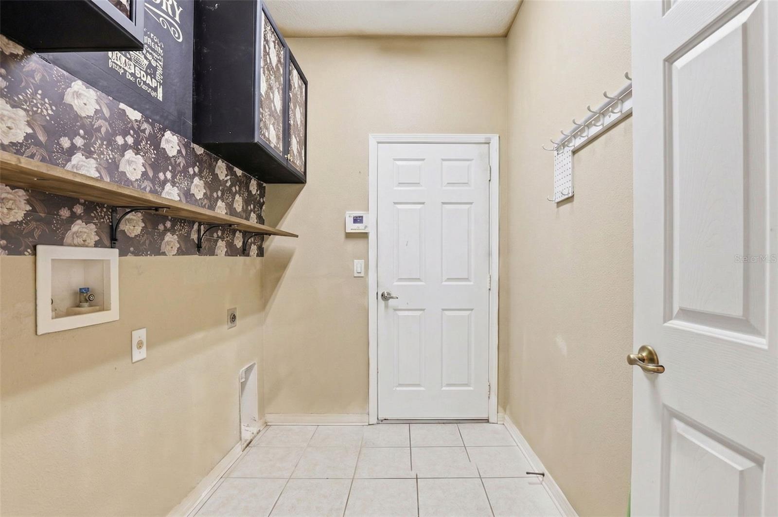 Listing photo id 51 for 13706 Artesa Bell Drive