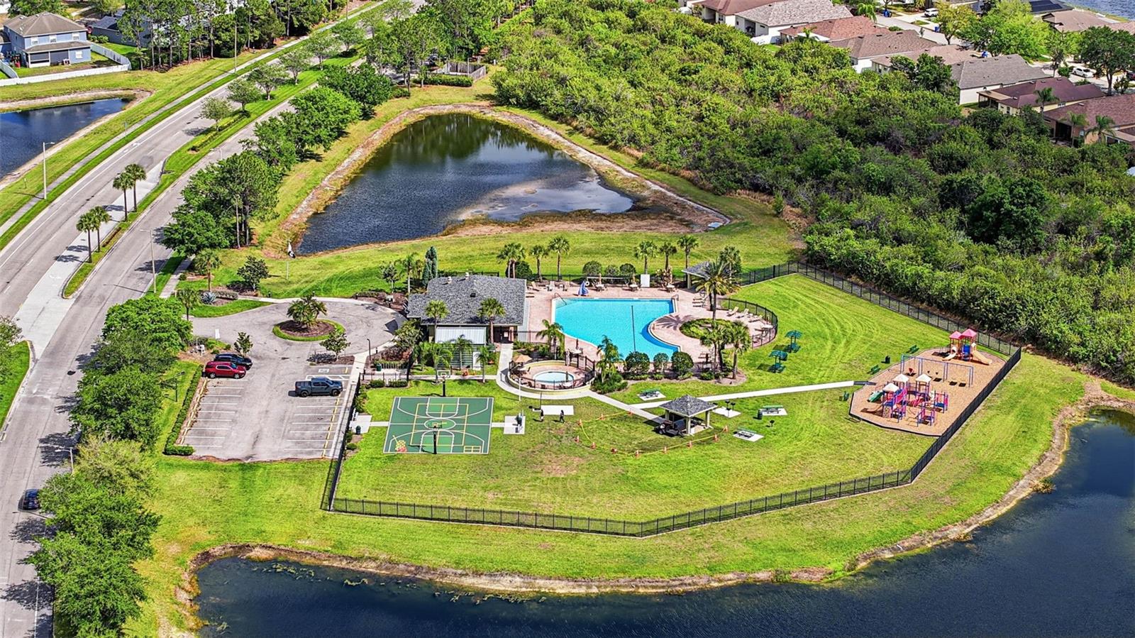 Listing photo id 73 for 13706 Artesa Bell Drive