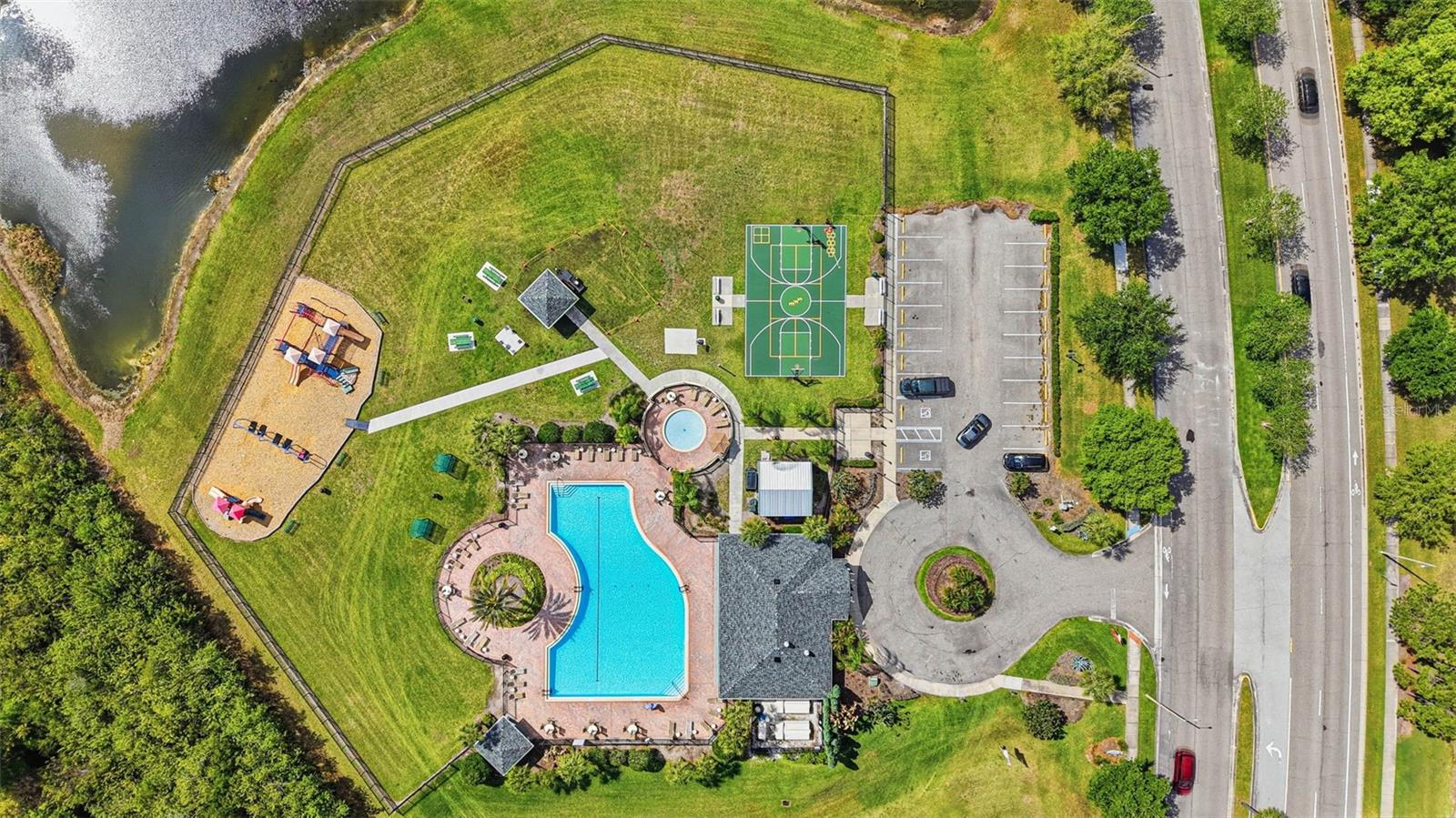 Listing photo id 74 for 13706 Artesa Bell Drive