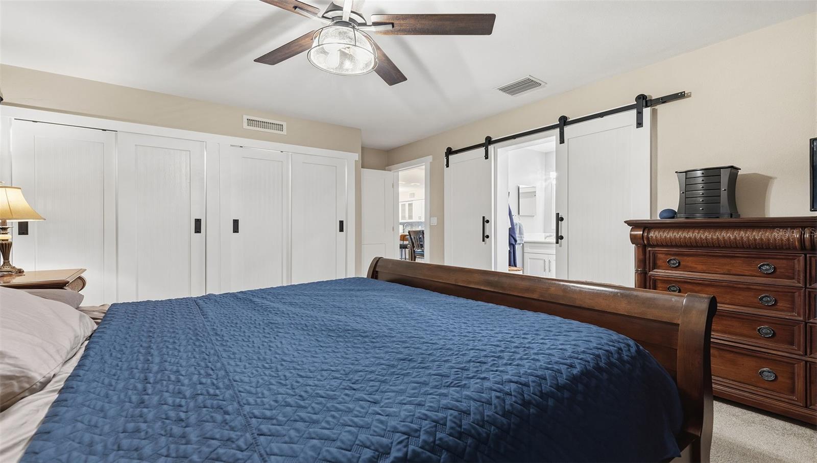 Image 15 of 45 For 4091 50th Avenue S