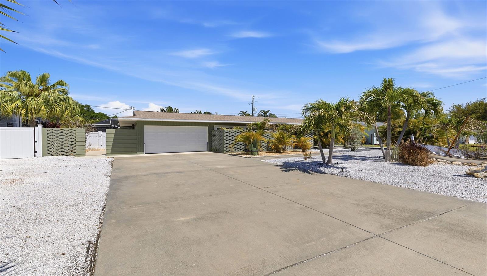 Image 2 of 45 For 4091 50th Avenue S