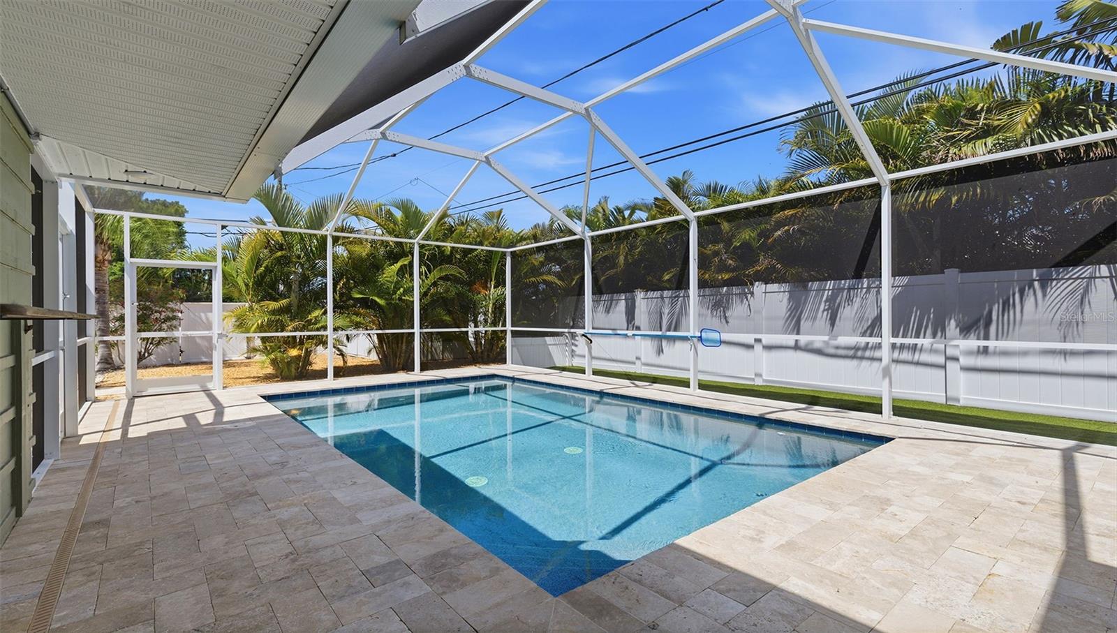 Image 34 of 45 For 4091 50th Avenue S