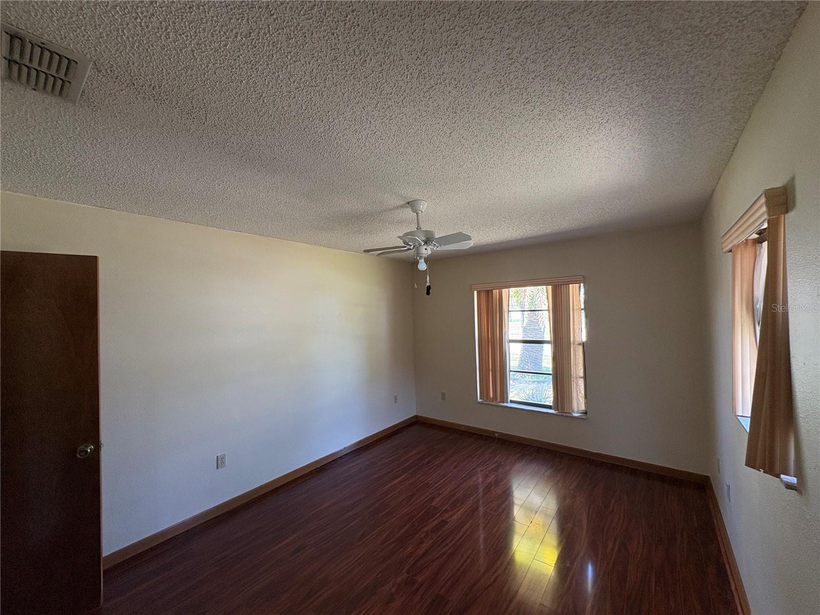 Image 12 of 17 For 3052 Salton Street