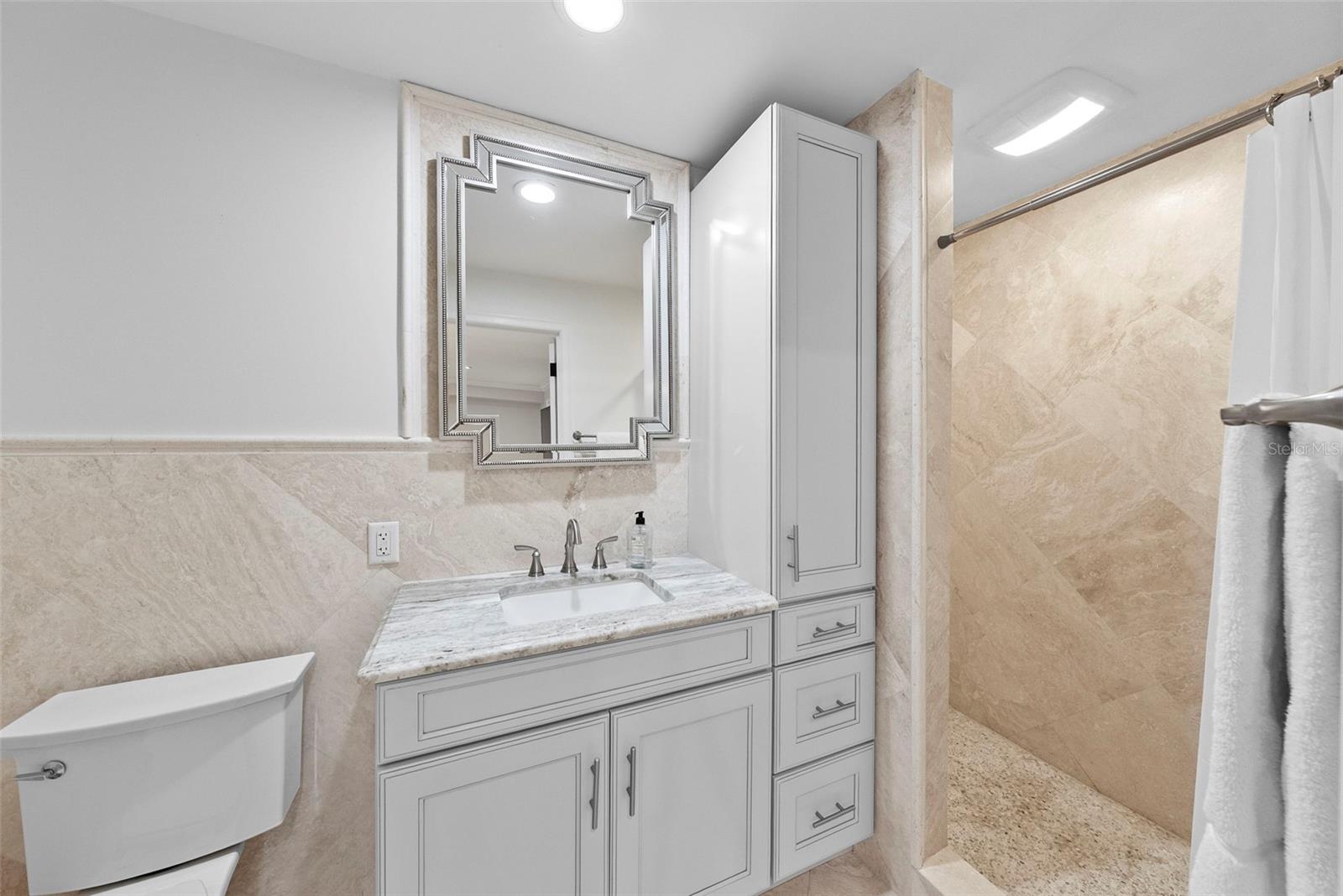 Image 41 of 54 For 5121 Nichol Street