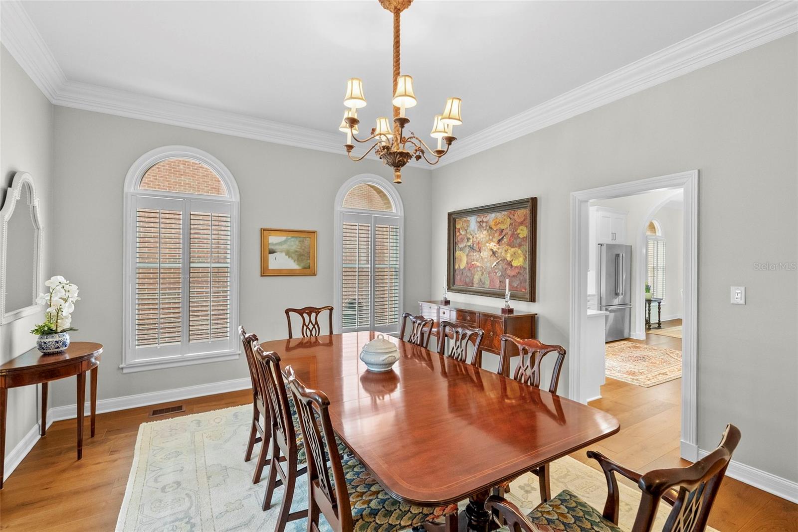 Image 8 of 54 For 5121 Nichol Street