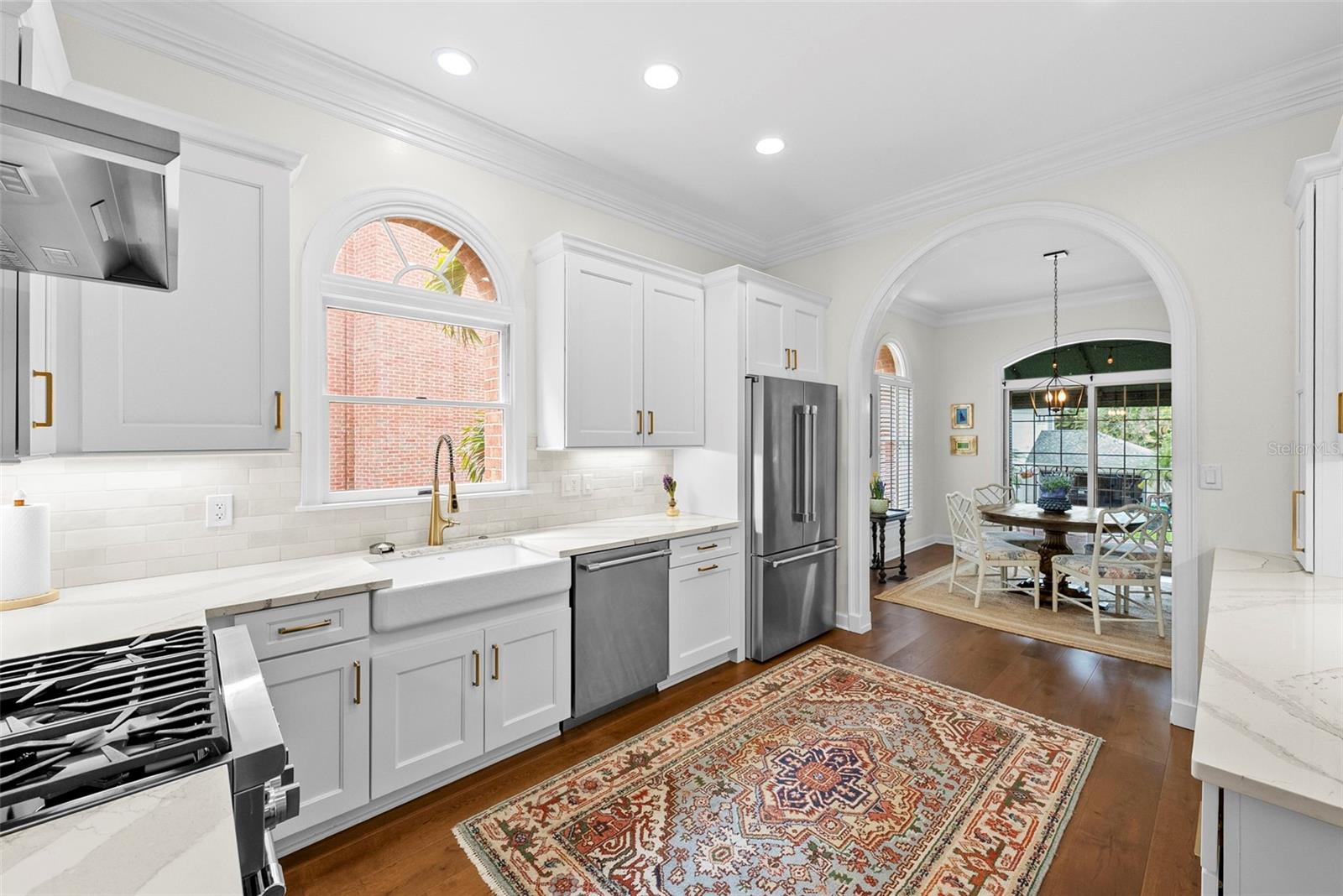 Image 9 of 54 For 5121 Nichol Street