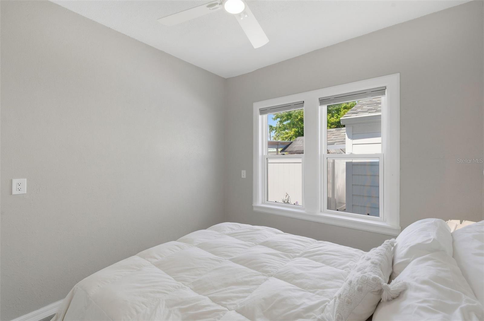 Listing photo id 15 for 410 Lemon Street