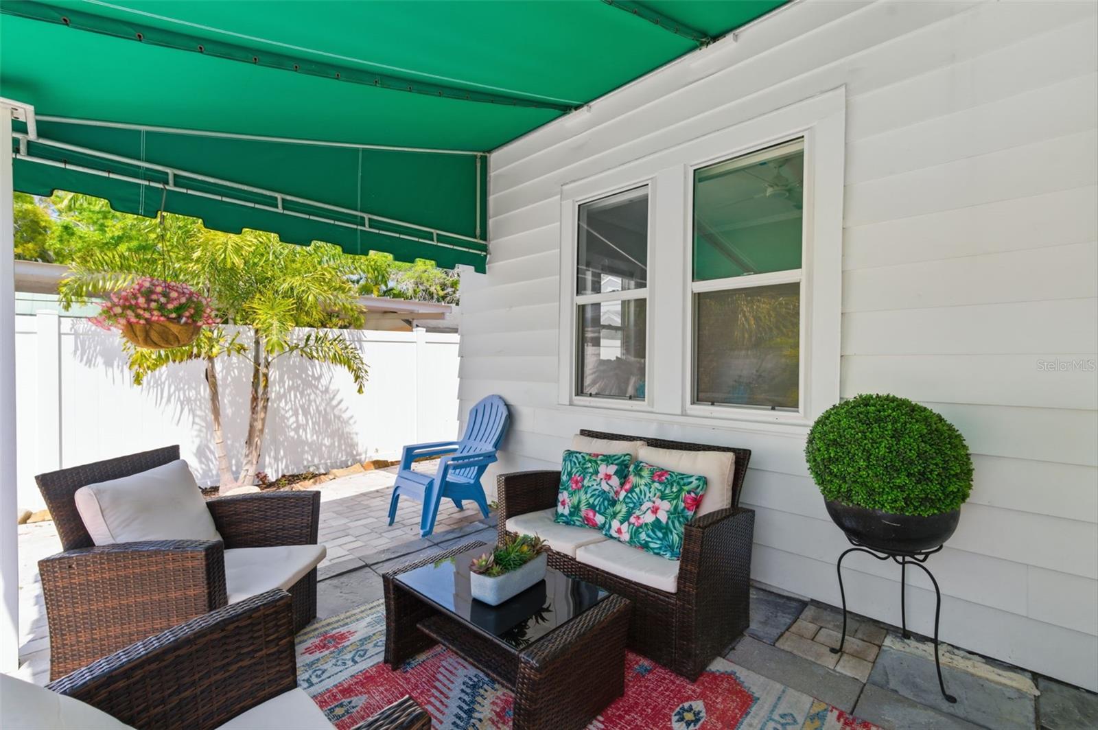 Listing photo id 26 for 410 Lemon Street