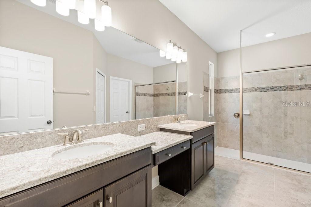 Image 18 of 39 For 16010 Sonoma Grove Circle