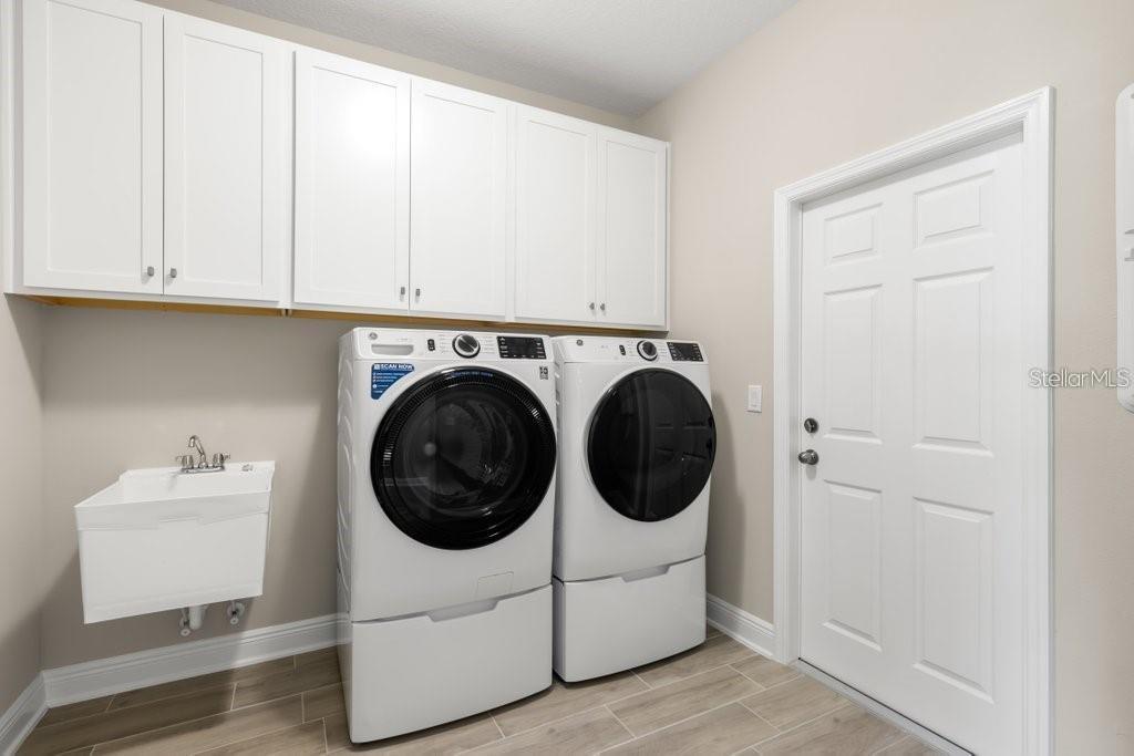 Image 22 of 39 For 16010 Sonoma Grove Circle