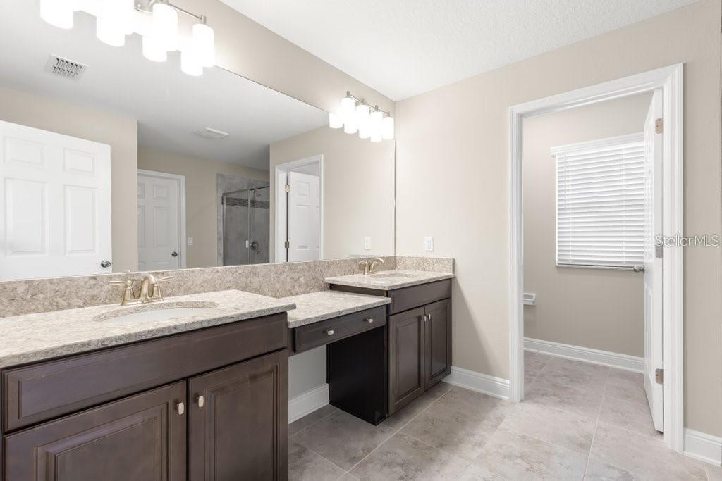 Image 36 of 39 For 16010 Sonoma Grove Circle