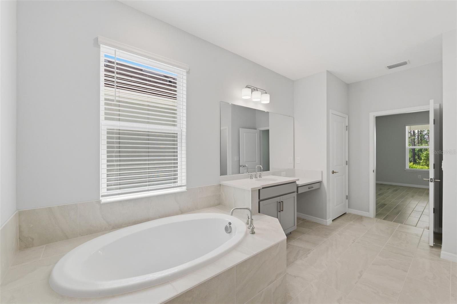 Image 38 of 92 For 1645 Trailhead Lane