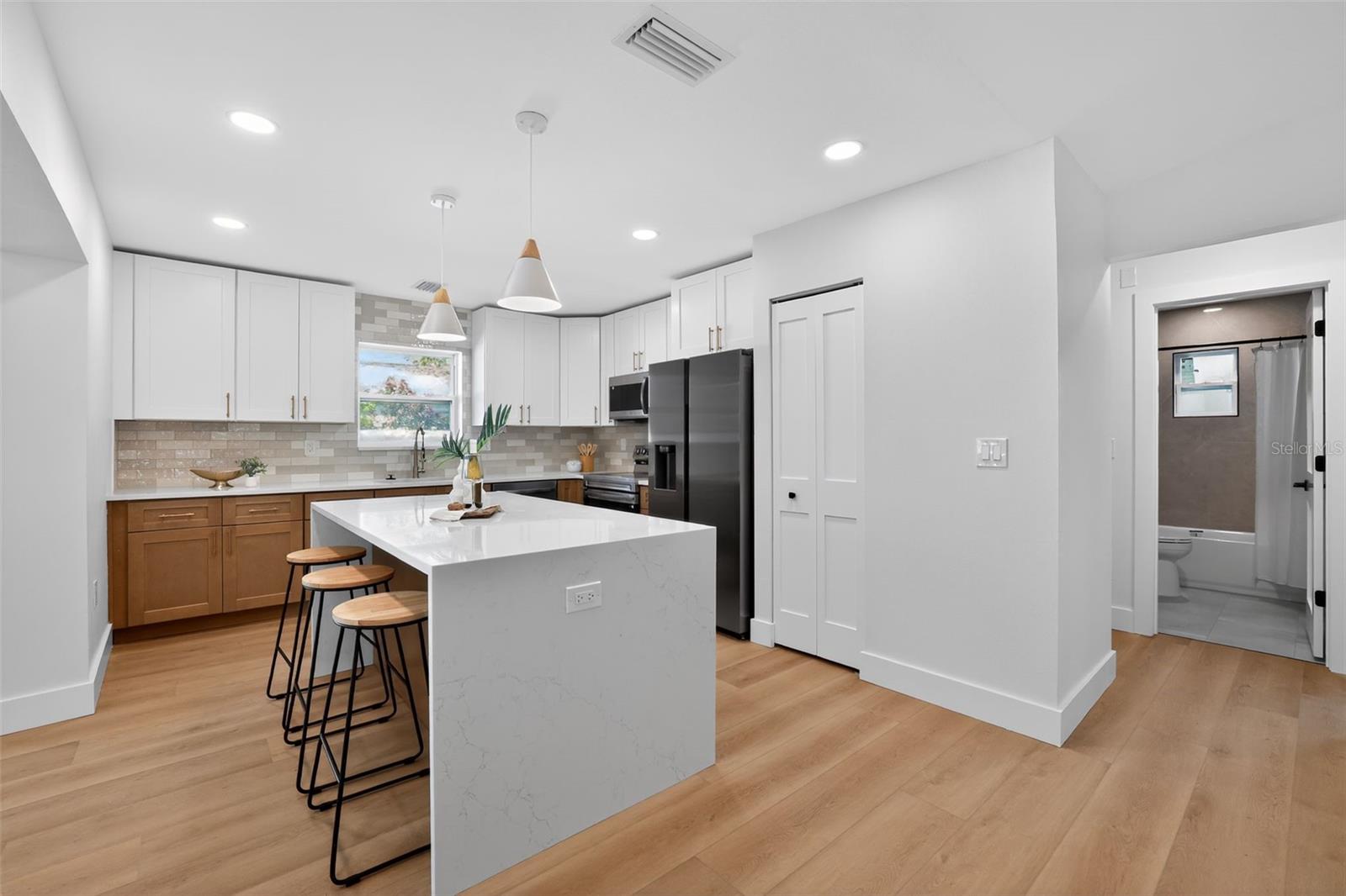 Image 14 of 33 For 10203 57th Way N