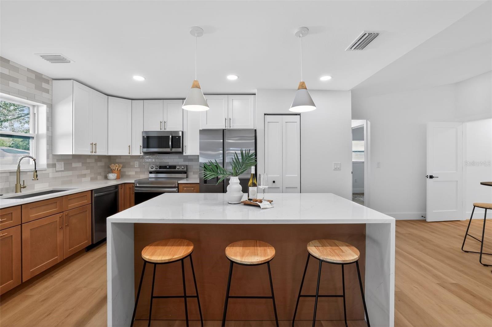 Image 15 of 33 For 10203 57th Way N