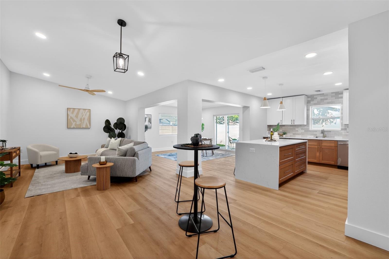 Image 4 of 33 For 10203 57th Way N