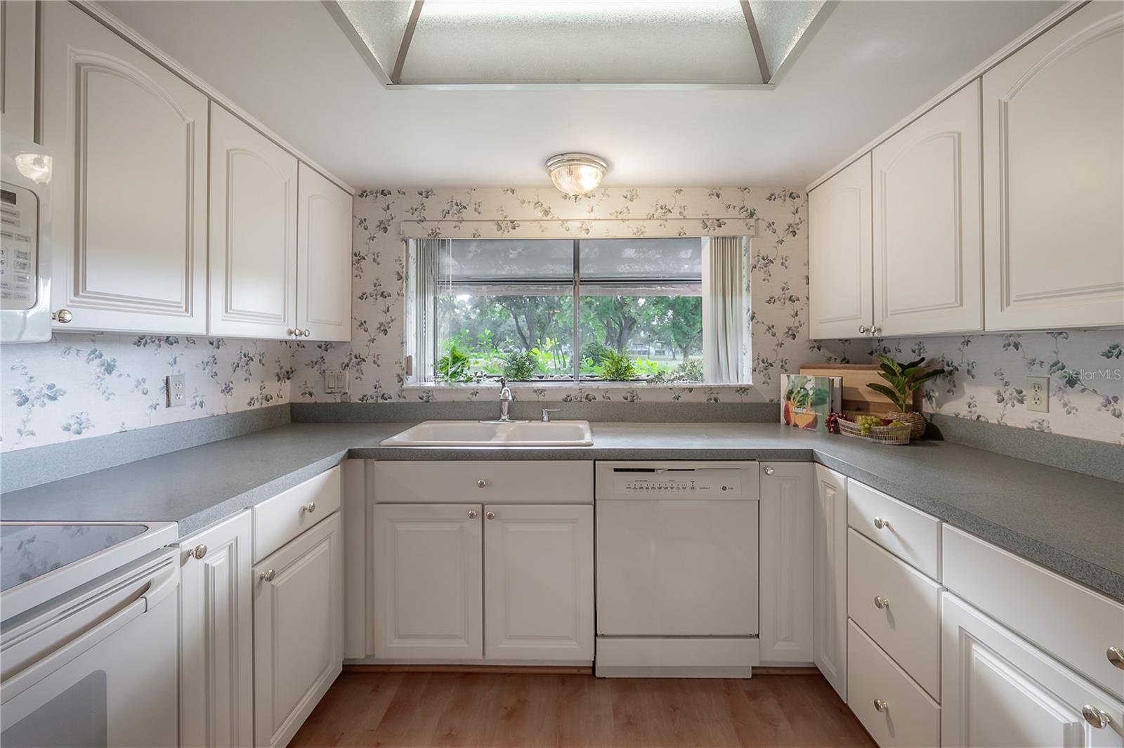 Image 17 of 59 For 4206 Golf Club Lane