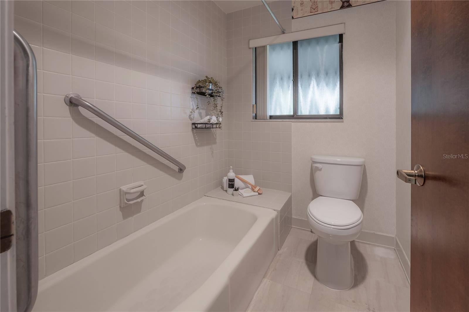 Image 36 of 59 For 4206 Golf Club Lane