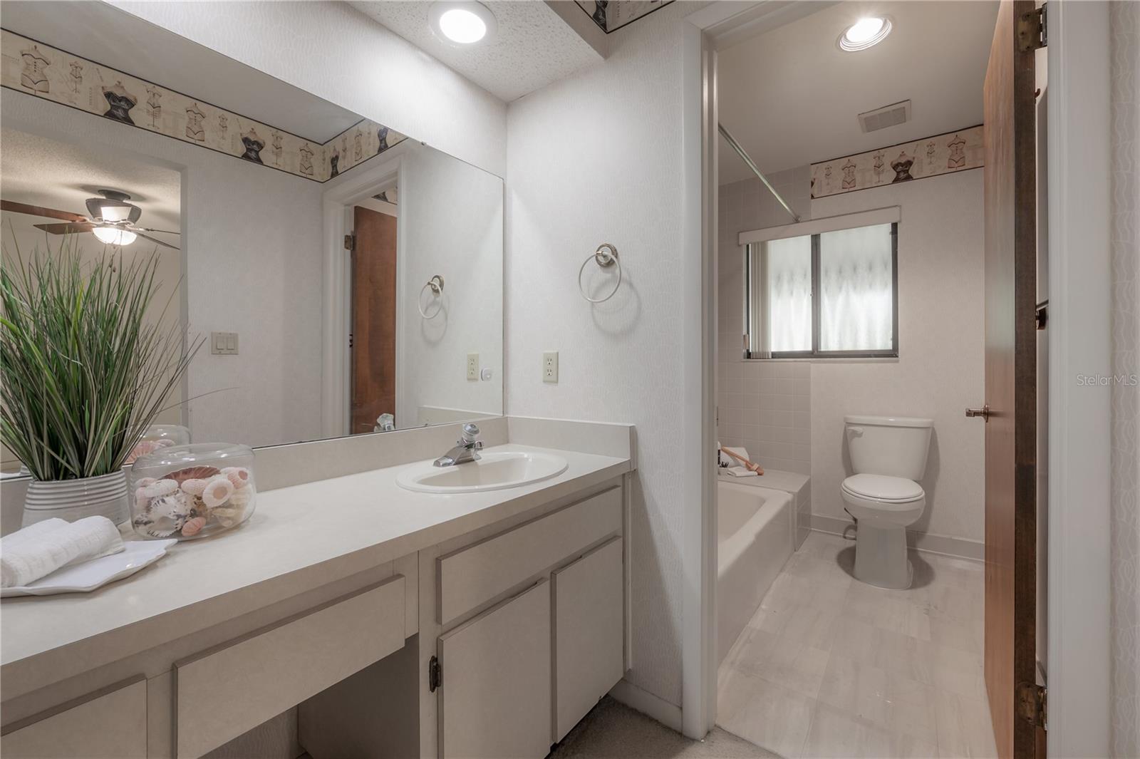 Image 38 of 59 For 4206 Golf Club Lane