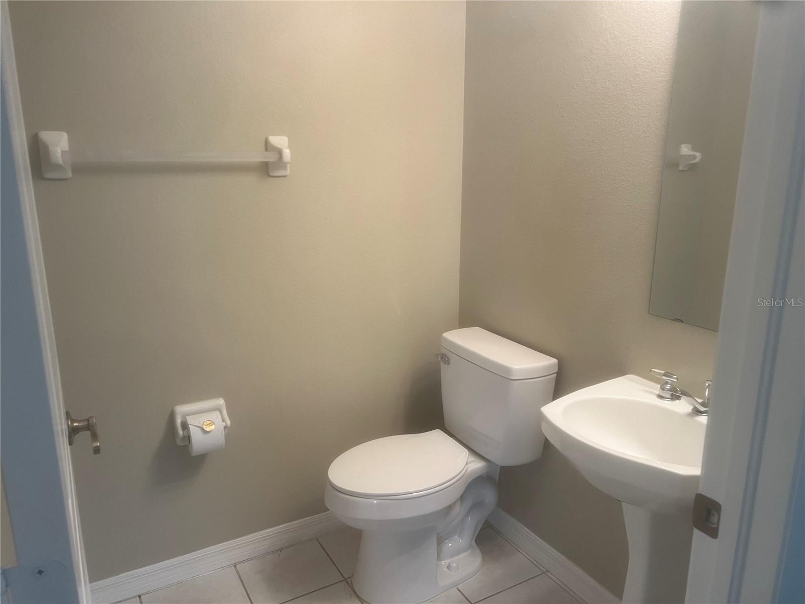 Image 19 of 55 For 18914 Maisons Drive