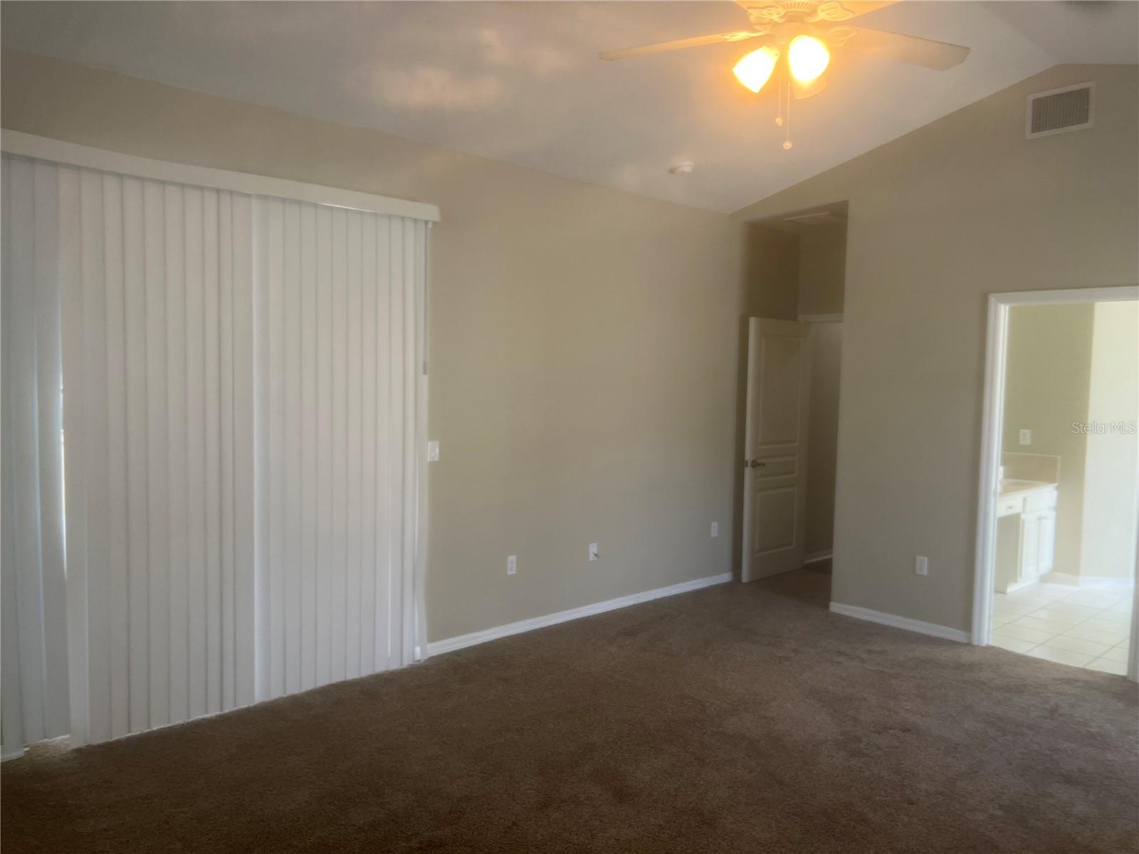 Image 22 of 55 For 18914 Maisons Drive