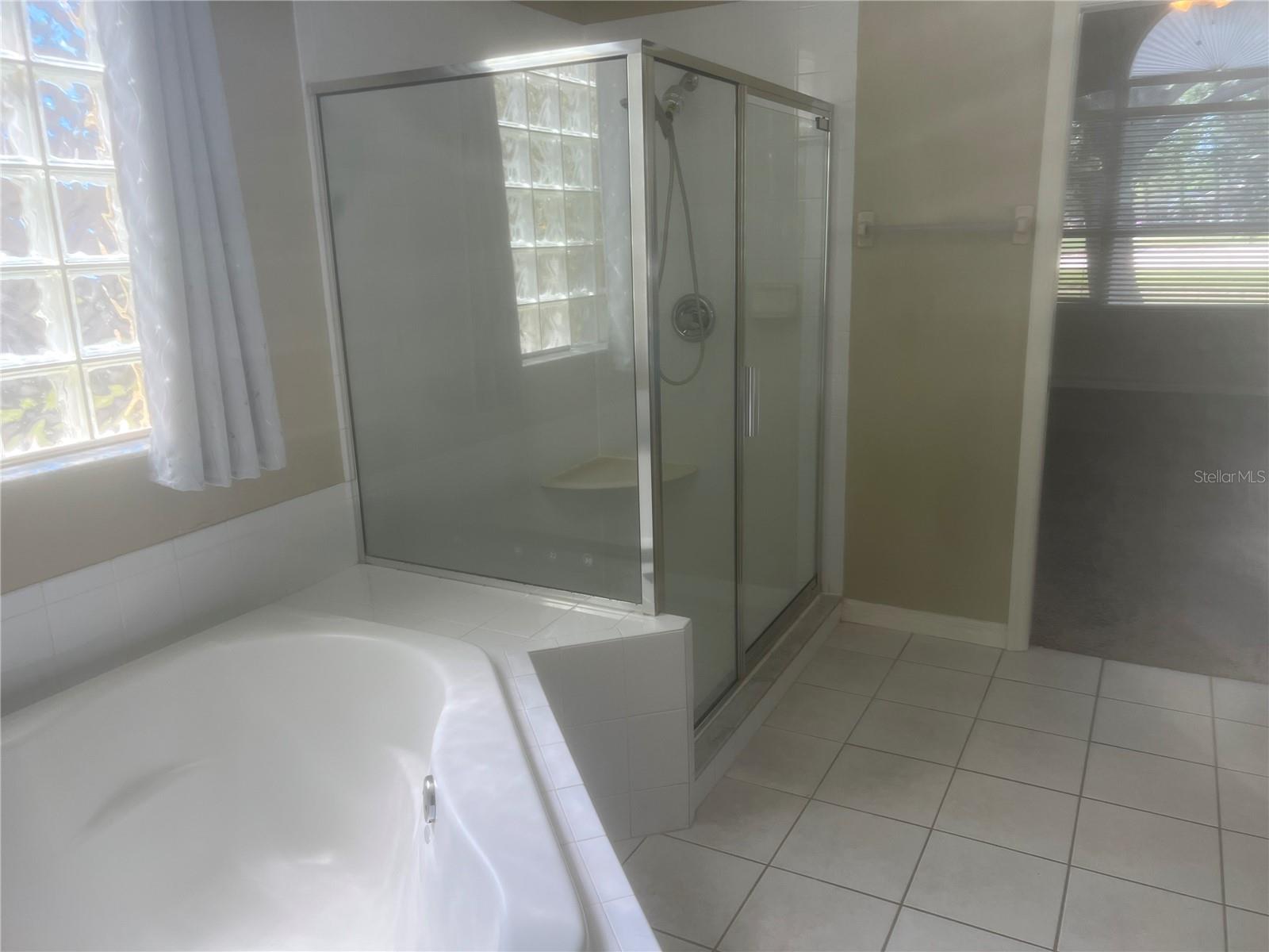 Image 29 of 55 For 18914 Maisons Drive