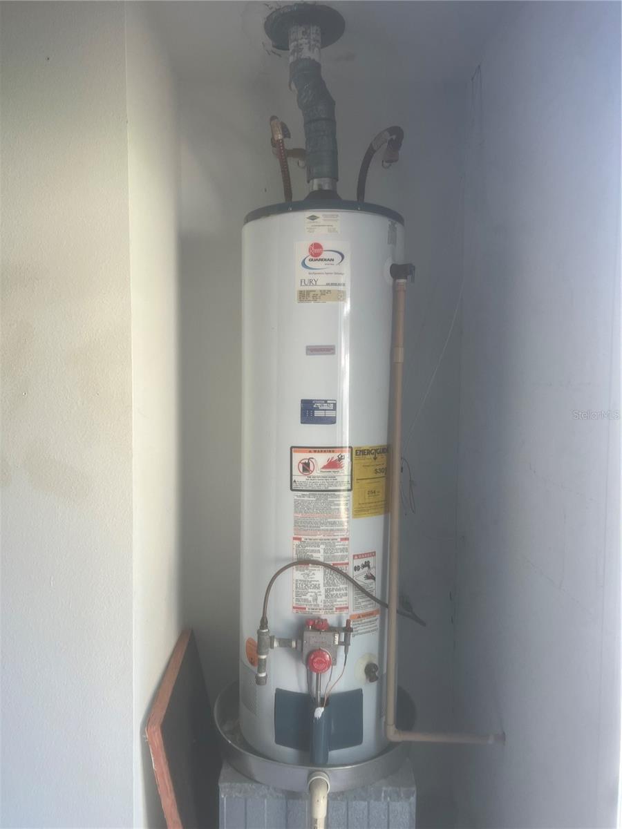 Image 54 of 55 For 18914 Maisons Drive