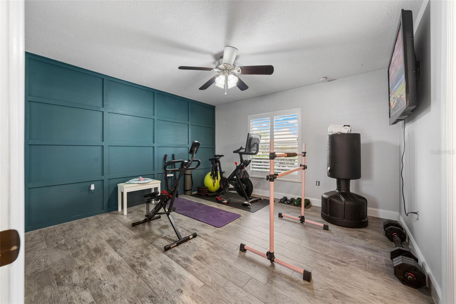 Image 25 of 56 For 3604 Bridgefield Drive