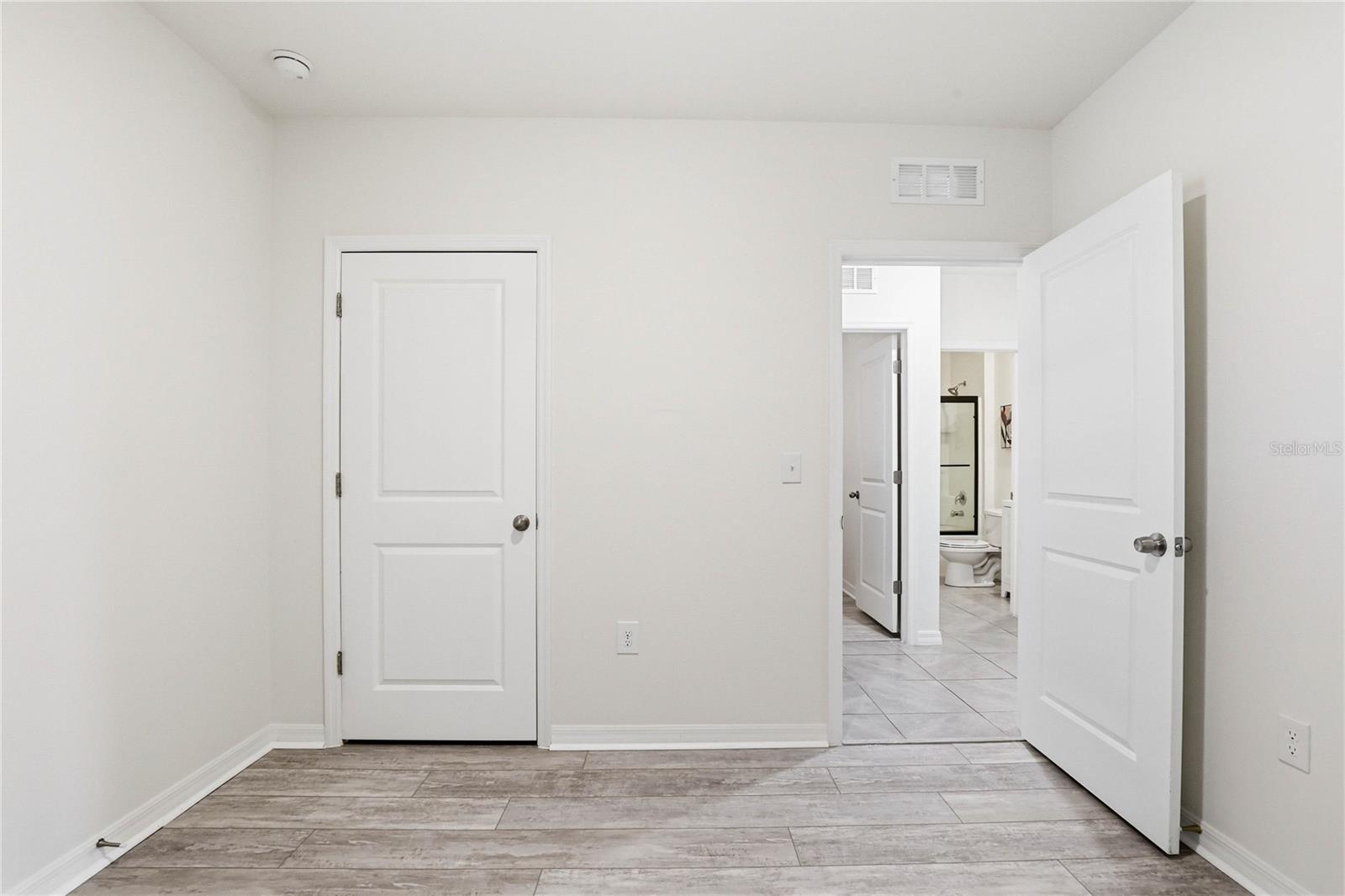 Image 13 of 40 For 2839 Maiden Grass Isle