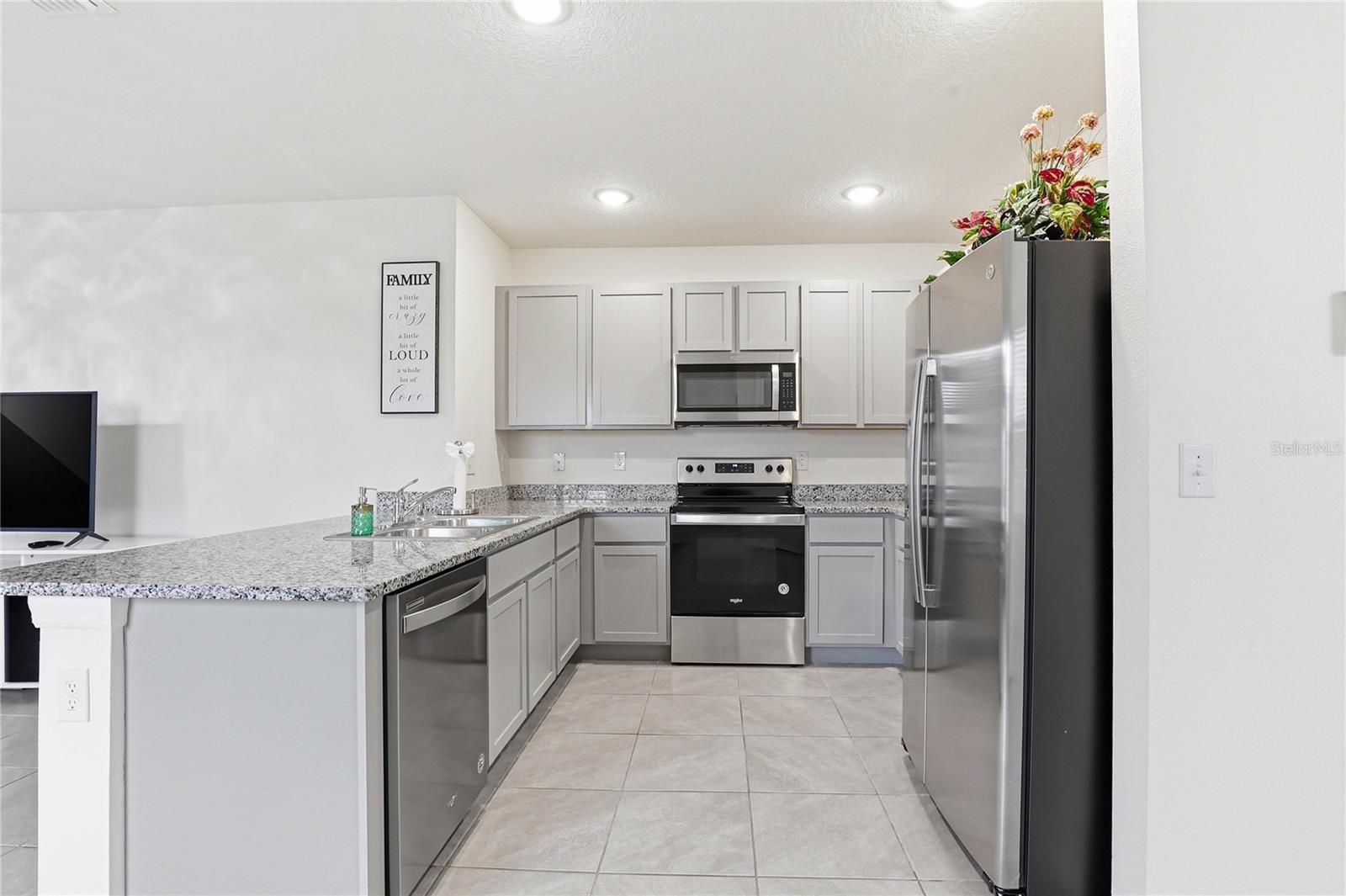 Image 15 of 40 For 2839 Maiden Grass Isle