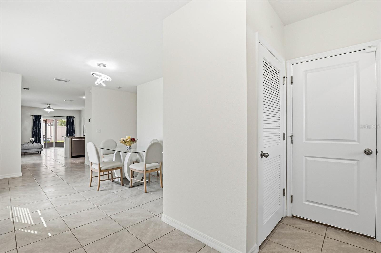 Image 3 of 40 For 2839 Maiden Grass Isle