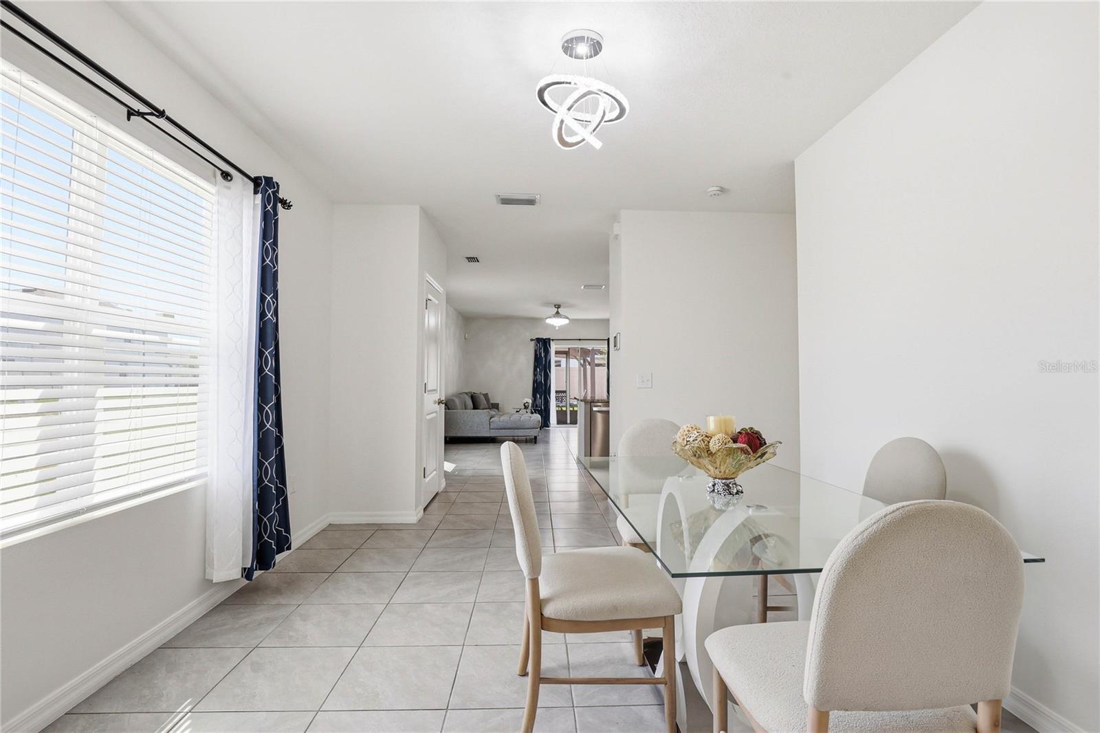 Image 8 of 40 For 2839 Maiden Grass Isle